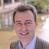 Photo of Dr Tony Cox