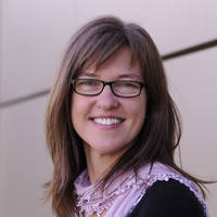 Photo of Dr Kerstin Howe